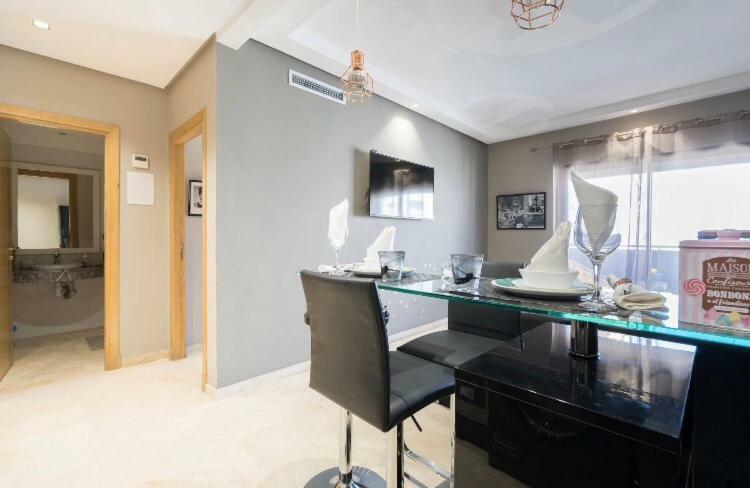 شقة Luxurious&Elegant Flat الدار البيضاء المظهر الخارجي الصورة